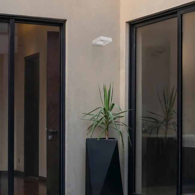 kelvo® AURA KLV-101-0118 Μοντέρνο Φωτιστικό Τοίχου - Απλίκα LED 7W 875lm 45° AC 220-240V Αδιάβροχο IP65 Θερμό Λευκό 2700K - Bridgelux COB Chip & TÜV SÜD Driver - Λευκό Ματ - Μ15 x Π12.5 x Υ4.5cm - 5 Χρόνια Εγγύηση - 2 kelvo® AURA KLV-101-0118 Μοντέρνο Φωτιστικό Τοίχου - Απλίκα LED 7W 875lm 45° AC 220-240V Αδιάβροχο IP65 Θερμό Λευκό 2700K - Bridgelux COB Chip & TÜV SÜD Driver - Λευκό Ματ - Μ15 x Π12.5 x Υ4.5cm - 5 Χρόνια Εγγύηση - 2
