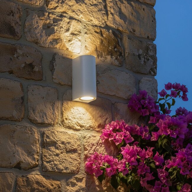 kelvo® MURANO KLV-101-0017 Φωτιστικό Τοίχου / Απλίκα για 2 Λάμπες MR16 με Ντουί GU10 AC 220-240V Αδιάβροχο IP65 - Λευκό Ματ - Μ8 x Π8 x Υ15cm kelvo® MURANO KLV-101-0017 Φωτιστικό Τοίχου / Απλίκα για 2 Λάμπες MR16 με Ντουί GU10 AC 220-240V Αδιάβροχο IP65 - Λευκό Ματ - Μ8 x Π8 x Υ15cm