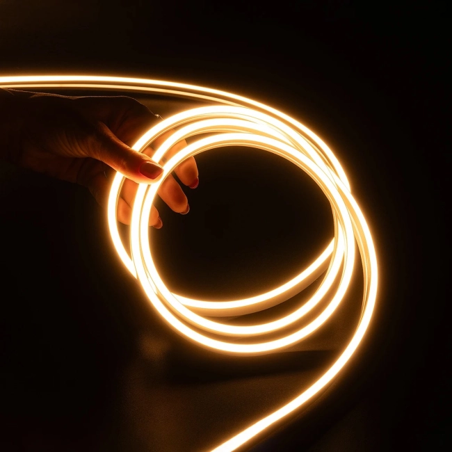 kelvo® NEONPRO KLV-101-0059 Ταινία Neon Flex LED 10W/m 1200lm/m 120° DC 24V Αδιάβροχο IP65 120 x SMD2835 Chip/m Θερμό Λευκό 2700K Dimmable - Lumileds SMD Chip - Μ100 x Π0.6 x Υ1.2cm - 6 Χρόνια Εγγύηση