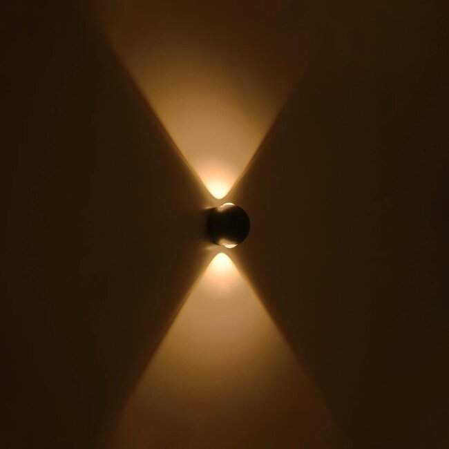 VEGA 60672 Μοντέρνο Φωτιστικό Τοίχου - Απλίκα LED 6W 750lm 30° AC 220-240V Αδιάβροχο IP65 Θερμό Λευκό 2700K - Bridgelux COB Chip & TÜV SÜD Driver - Μαύρο Ματ - Μ10 x Π7.5 x Υ10cm - 5 Χρόνια Εγγύηση - 8