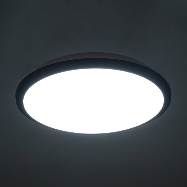 TUFFIN 60996 Μοντέρνο Φωτιστικό Οροφής LED 24W 2400lm 120° AC 220-240V Αδιάβροχο IP54 Ψυχρό Λευκό 6000K - Lumileds SMD Chip - Μαύρο Ματ & Λευκό Γαλακτερό - Μ30 x Π30 x Υ6.5cm - 3 Χρόνια Εγγύηση - 8