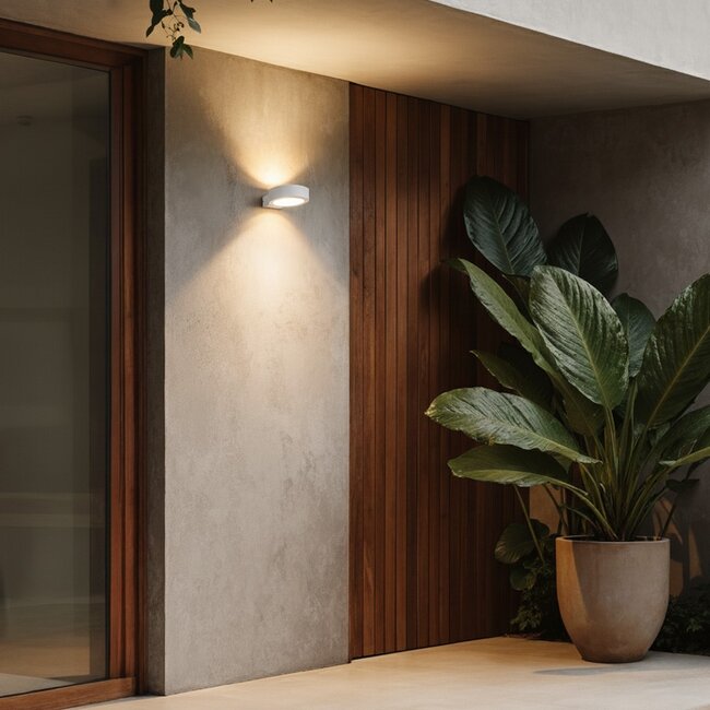 kelvo® AURA KLV-101-0115 Μοντέρνο Φωτιστικό Τοίχου - Απλίκα LED 7W 875lm 45° AC 220-240V Αδιάβροχο IP65 Θερμό Λευκό 2700K - Bridgelux COB Chip & TÜV SÜD Driver - Λευκό Ματ - Μ15 x Π13 x Υ4.5cm - 5 Χρόνια Εγγύηση - 1 kelvo® AURA KLV-101-0115 Μοντέρνο Φωτιστικό Τοίχου - Απλίκα LED 7W 875lm 45° AC 220-240V Αδιάβροχο IP65 Θερμό Λευκό 2700K - Bridgelux COB Chip & TÜV SÜD Driver - Λευκό Ματ - Μ15 x Π13 x Υ4.5cm - 5 Χρόνια Εγγύηση - 1