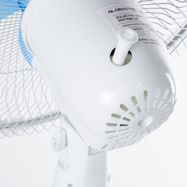 SOLARA-FAN 85355 Solar Fan Αυτόνομος Ηλιακός Επιδαπέδιος Ανεμιστήρας 25W 2 Λειτουργιών Ρεύματος με AC 220-240V ή με Φωτοβολταϊκό Panel 9V 12W & Επαναφορτιζόμενη Μπαταρία Li-ion 7.4V 4400mAh - 3 Ταχύτητες - Ενσωματωμένο USB 2.0 Charger Συσκευών - IP20 - Μ44 x Π37.5 x Υ132cm - Λευκό & Μπλε  - 7