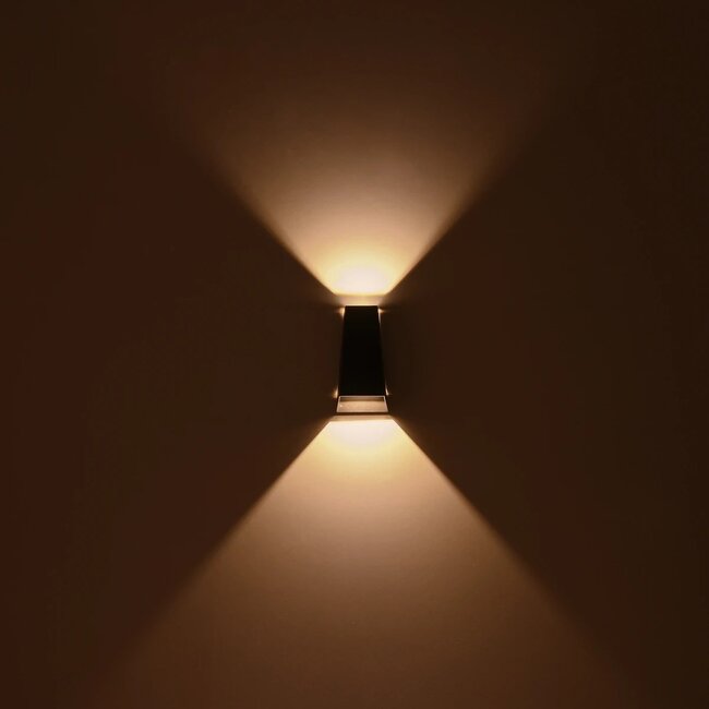kelvo® FLUX KLV-101-0119 Μοντέρνο Φωτιστικό Τοίχου - Απλίκα LED 6W 750lm 30° AC 220-240V Αδιάβροχο IP65 Θερμό Λευκό 2700K - Bridgelux COB Chip & TÜV SÜD Driver - Μαύρο Ματ - Μ5 x Π8.5 x Υ17cm - 5 Χρόνια Εγγύηση - 10 kelvo® FLUX KLV-101-0119 Μοντέρνο Φωτιστικό Τοίχου - Απλίκα LED 6W 750lm 30° AC 220-240V Αδιάβροχο IP65 Θερμό Λευκό 2700K - Bridgelux COB Chip & TÜV SÜD Driver - Μαύρο Ματ - Μ5 x Π8.5 x Υ17cm - 5 Χρόνια Εγγύηση - 10