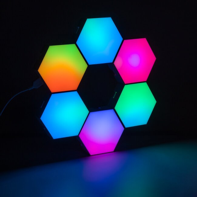 DIGIOCTA 90448 Σετ 6 Ψηφιακων LED RGB Φωτιστικών Κυψελών με Ψηφιακό Controller με WiFi Smart APP & Ασύρματο Χειριστήριο RF 2.4Ghz - LED SMD 5050 9W/Σετ 84PIXEL/Σετ 720lm/Σετ 120° DC 5V με USB 2.0 IP20 Πολύχρωμο RGB - Dimmable - Μ10.5 x Π10.5 x Υ3cm Ανά Κυψέλη - 2 Χρόνια Εγγύηση - 14